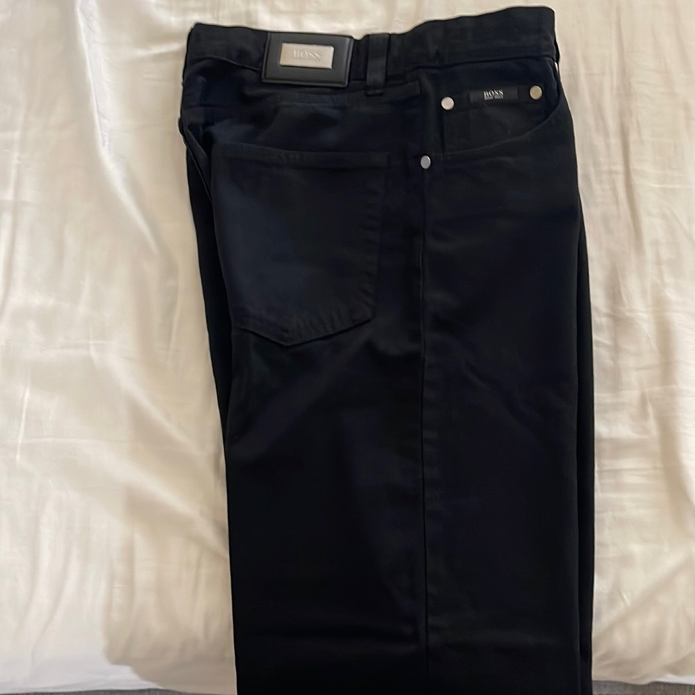 Hugo Boss jeans black , like new!!!